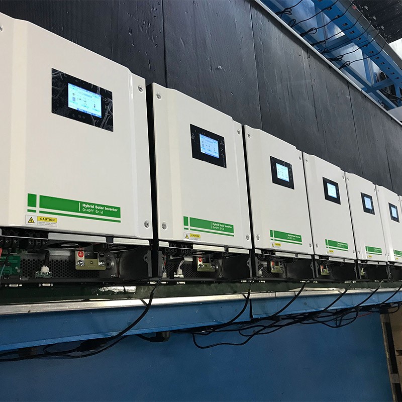 Inverter per accumulo di energia ibrido da 3-5,5 KW